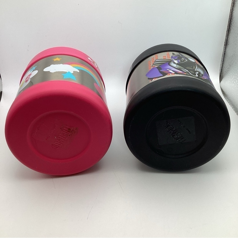 2 Thermos  bundle— Transformers & hello Kitty both 10 oz - Picture 5 of 8
